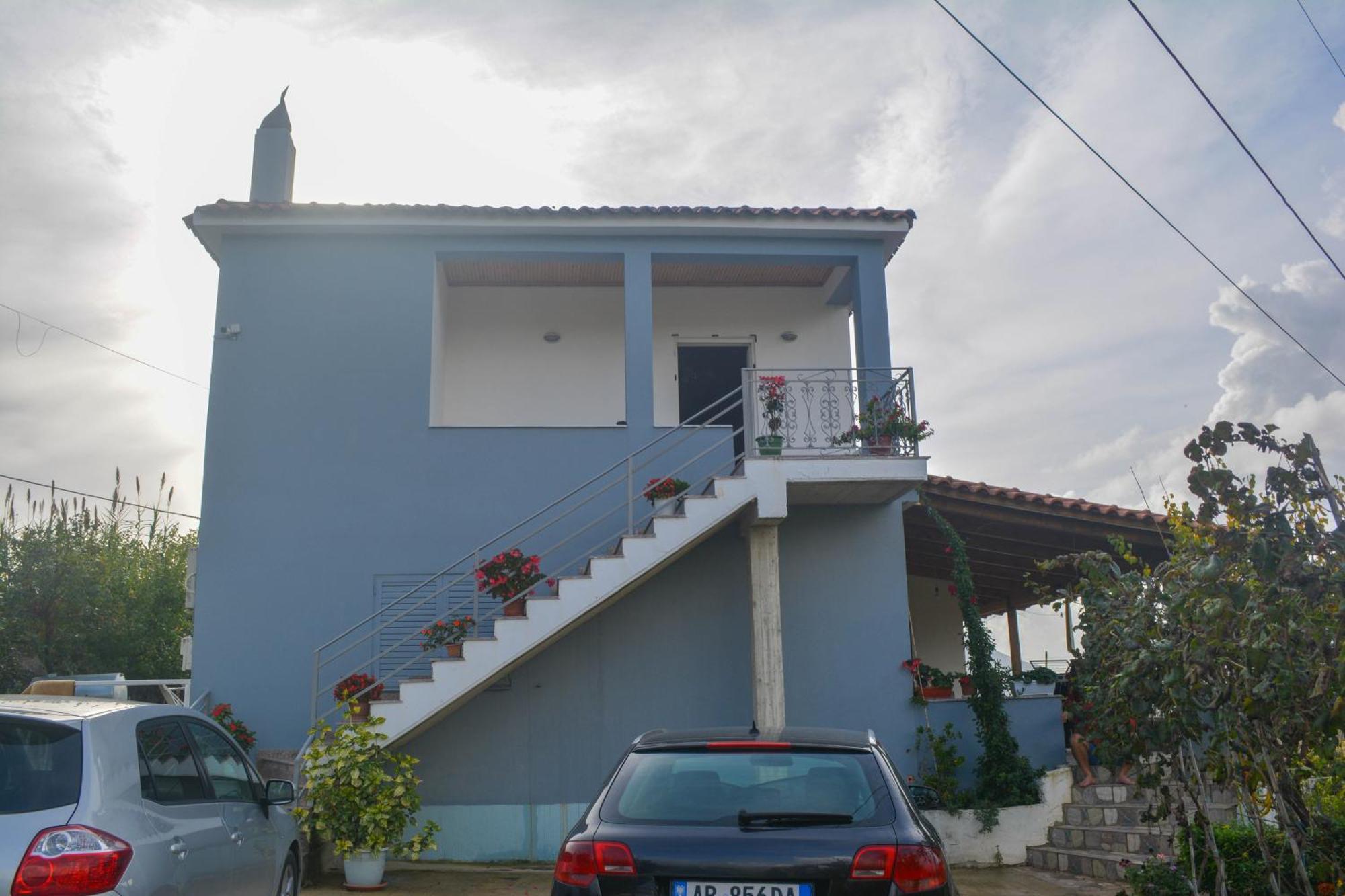 Apartments Villa Luti Stjar Exteriér fotografie